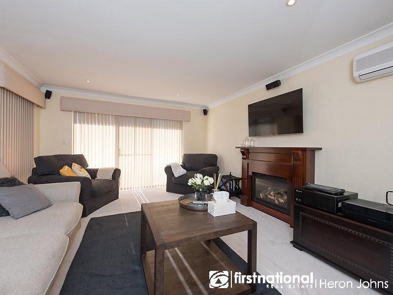 17 Vance Place, Bull Creek WA 6149