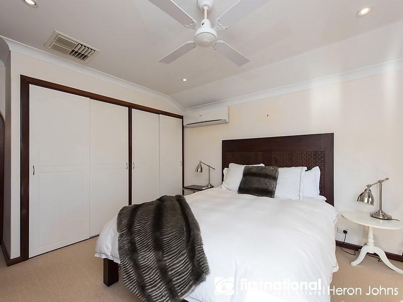 17 Vance Place, Bull Creek WA 6149