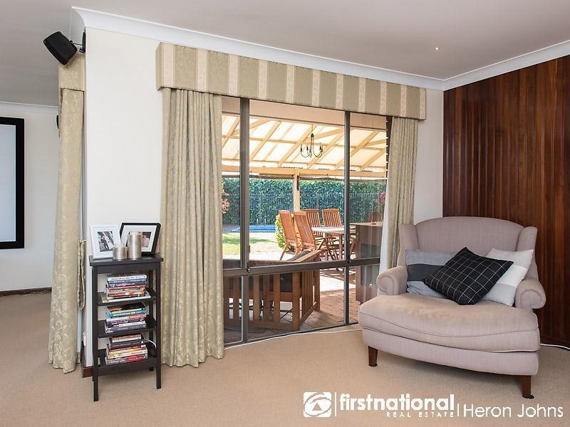 17 Vance Place, Bull Creek WA 6149