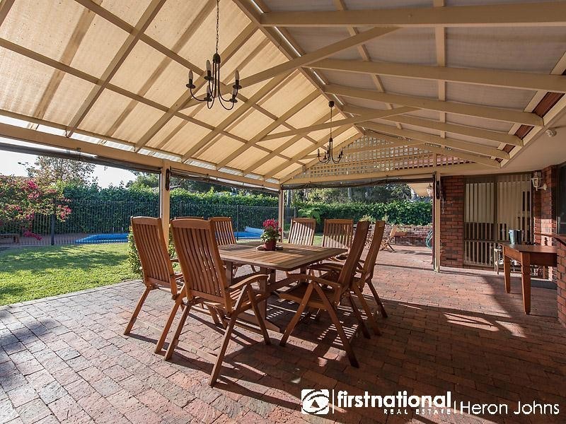 17 Vance Place, Bull Creek WA 6149