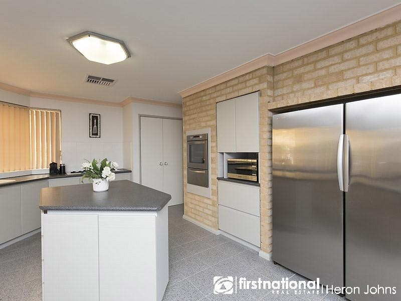 85 Prescott Drive, Kardinya WA 6163