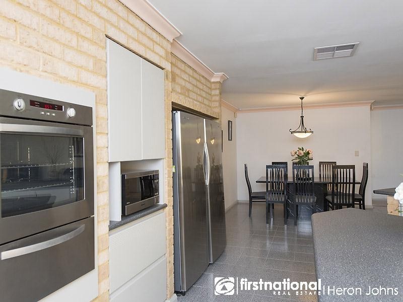85 Prescott Drive, Kardinya WA 6163