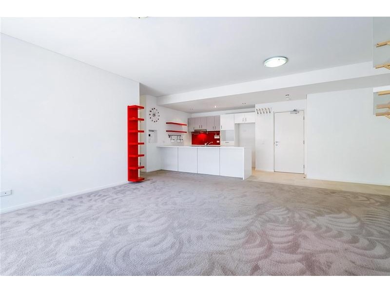 8/1 Stockton Bend, Cockburn Central WA 6164