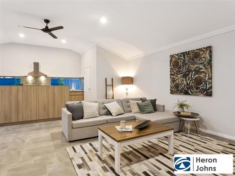 4 Lefroy Road, Bull Creek WA 6149