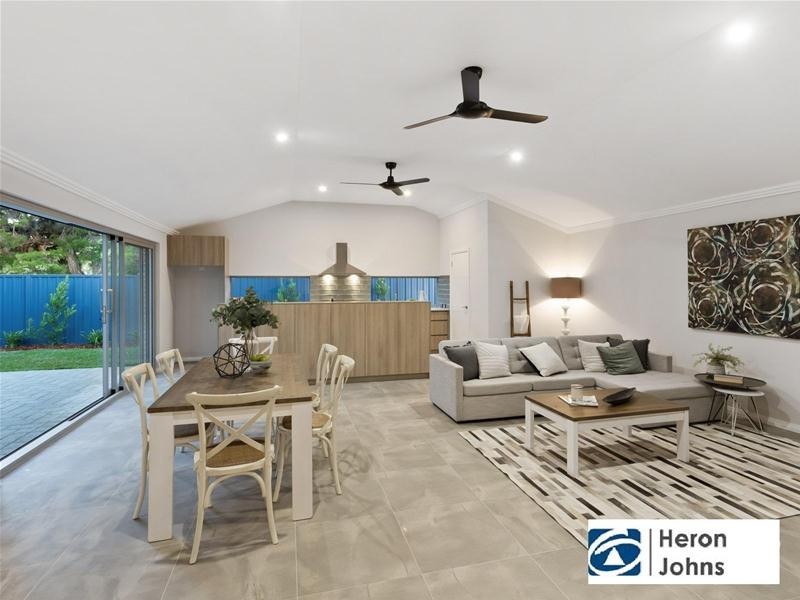 4 Lefroy Road, Bull Creek WA 6149