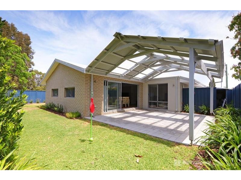 4 Lefroy Road, Bull Creek WA 6149