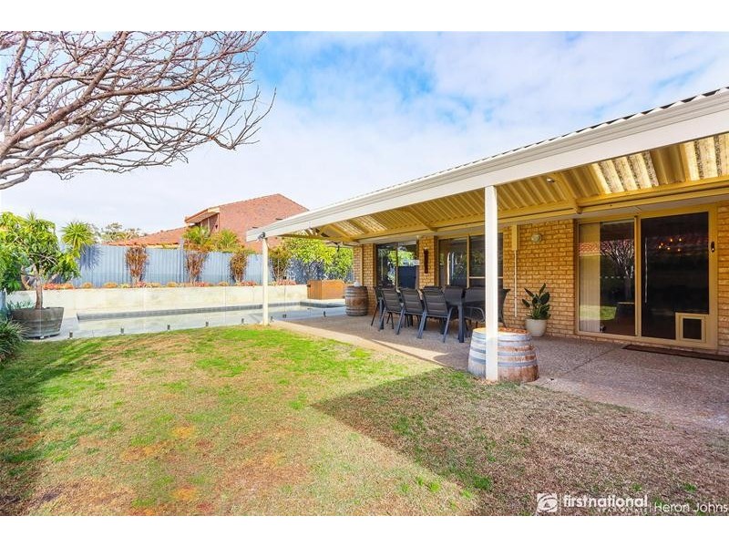 27 Brockman Avenue, Bull Creek WA 6149