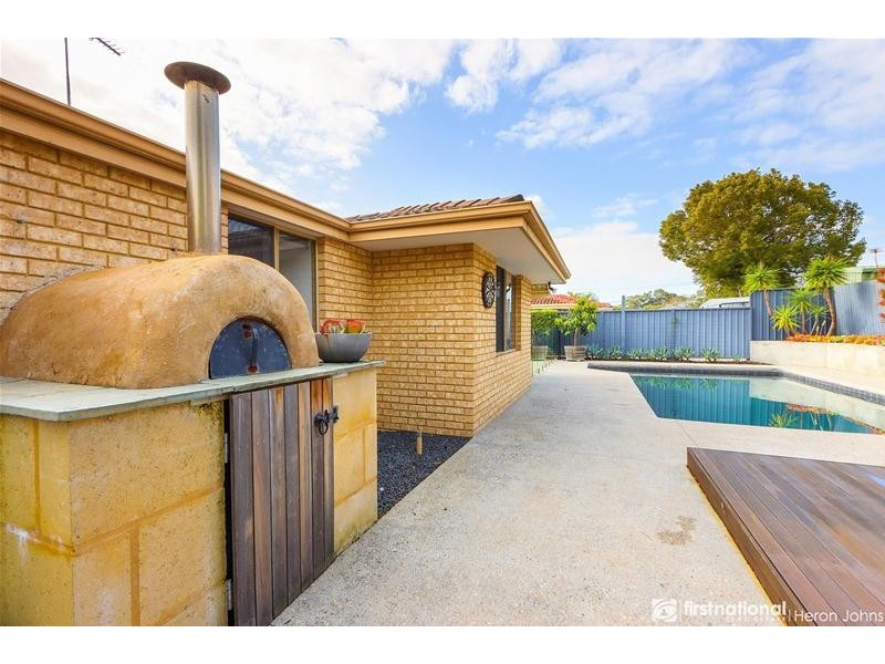 27 Brockman Avenue, Bull Creek WA 6149