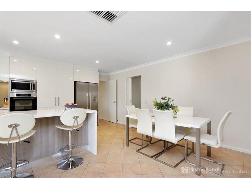 21 Beckley Circle, Leeming WA 6149