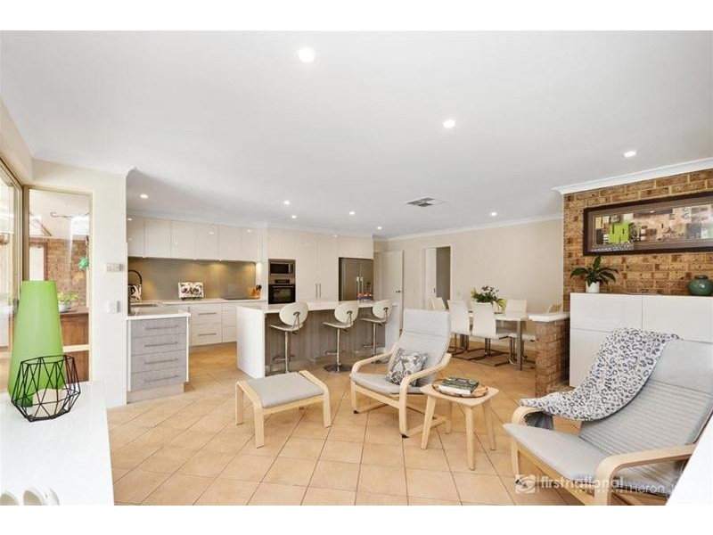 21 Beckley Circle, Leeming WA 6149