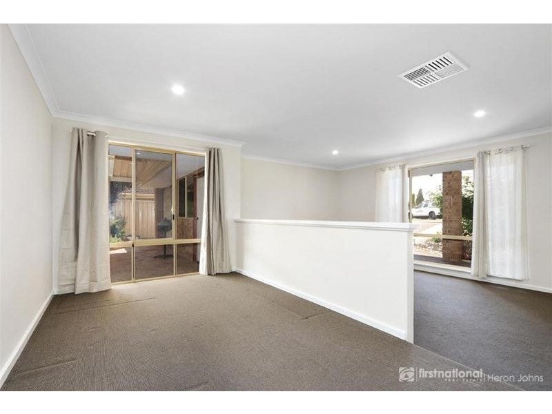 21 Beckley Circle, Leeming WA 6149