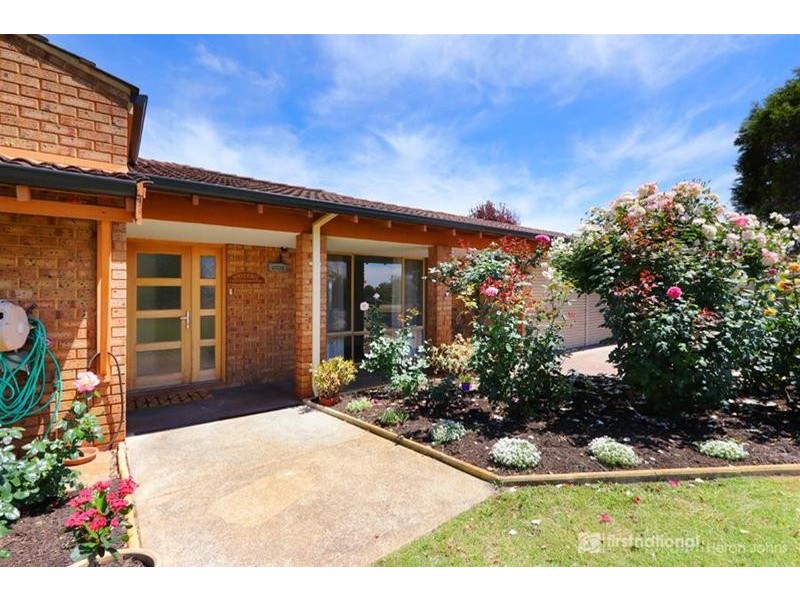 21 Beckley Circle, Leeming WA 6149