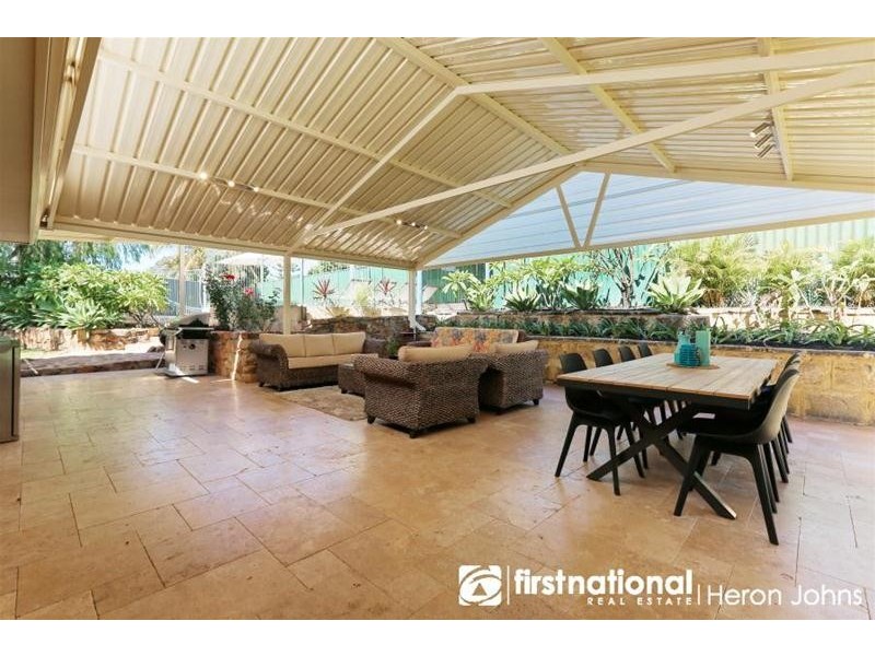 13 Stafford Court, Leeming WA 6149