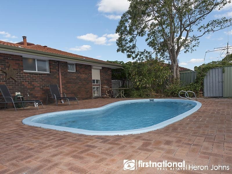 11 Vigors Avenue, Bull Creek WA 6149