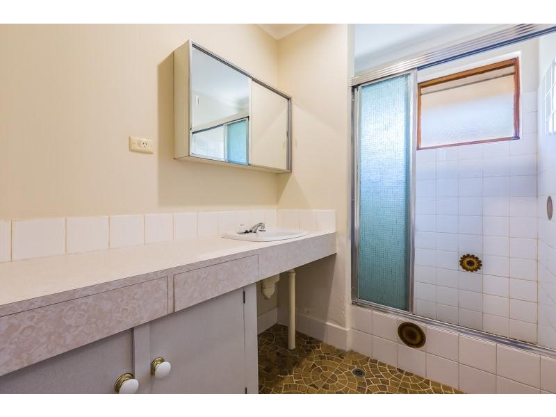 170 Riseley Street, Booragoon WA 6154