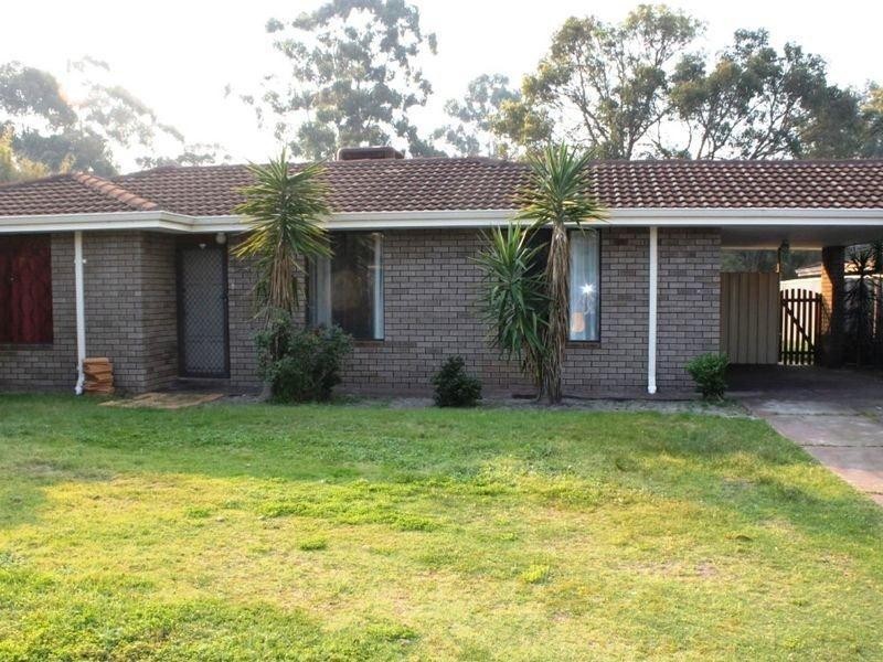 38 Constantine Court, Thornlie WA 6108