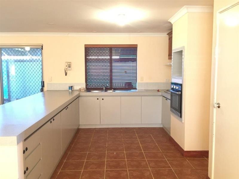 70 Molloy Circuit, Atwell WA 6164