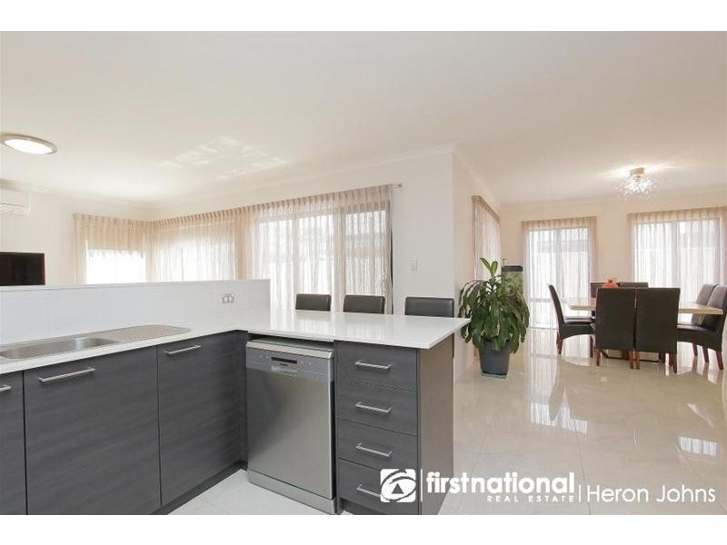 6 Knox Cove, Wilson WA 6107