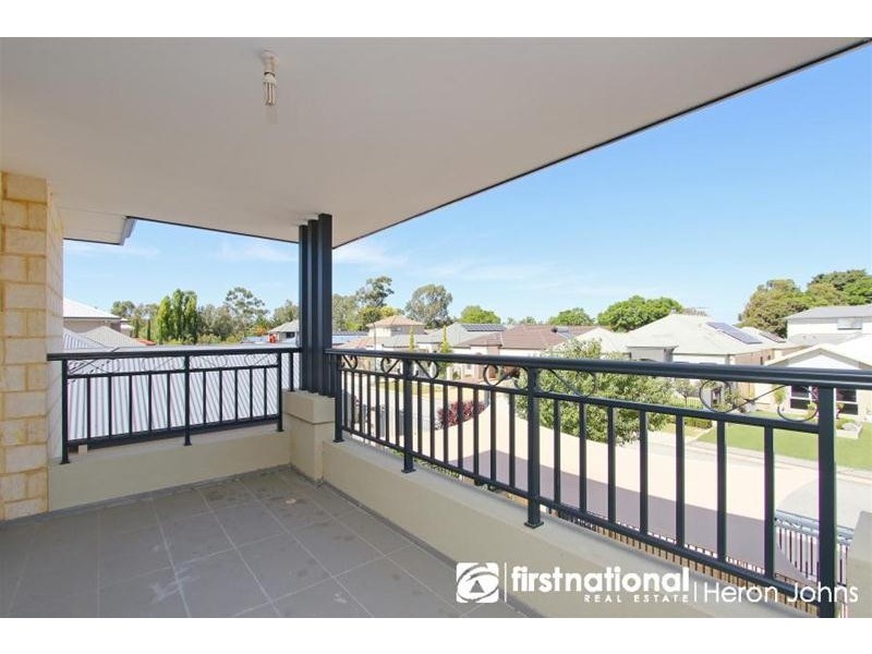 6 Knox Cove, Wilson WA 6107
