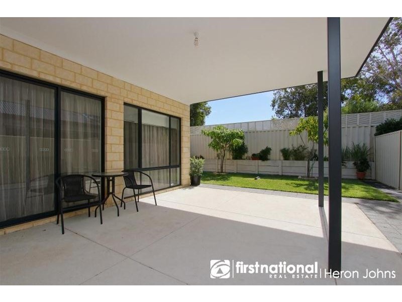 6 Knox Cove, Wilson WA 6107