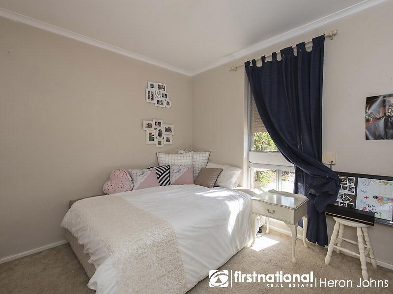 11 Vigors Avenue, Bull Creek WA 6149