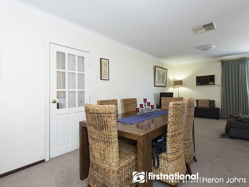 11 Vigors Avenue, Bull Creek WA 6149