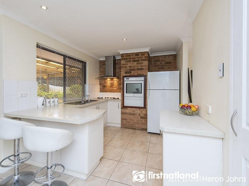 17 Owgan Place, Bull Creek WA 6149