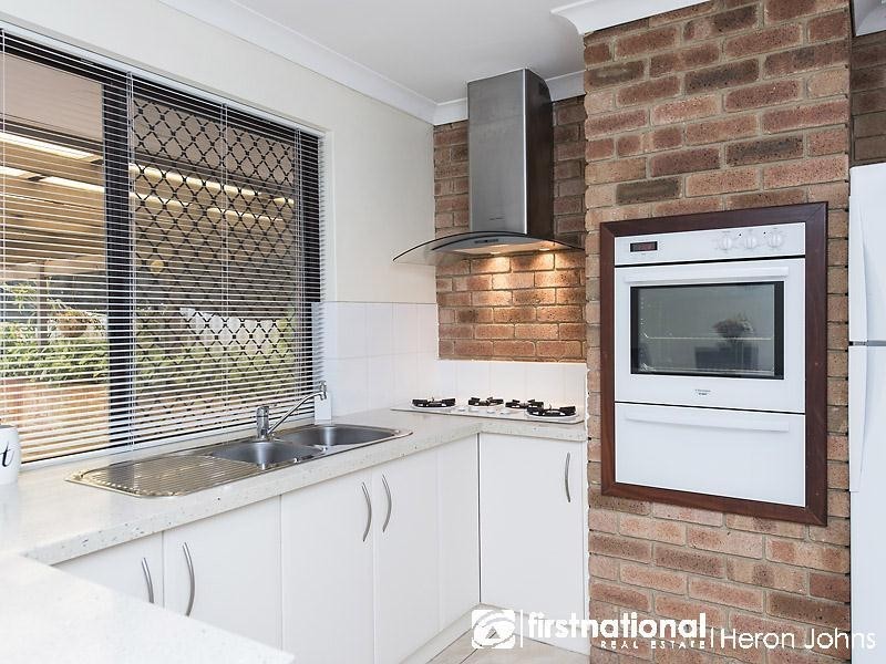 17 Owgan Place, Bull Creek WA 6149