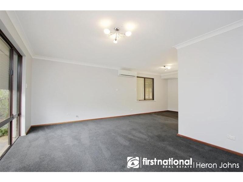 1 Fyfe Circle, Bull Creek WA 6149