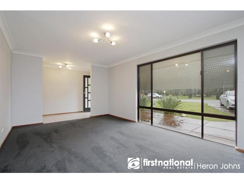 1 Fyfe Circle, Bull Creek WA 6149