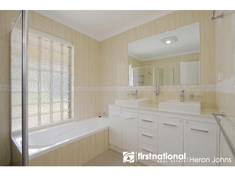 1 Fyfe Circle, Bull Creek WA 6149