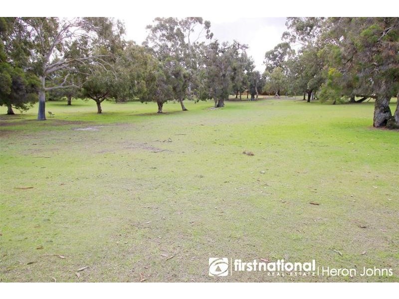 1 Fyfe Circle, Bull Creek WA 6149