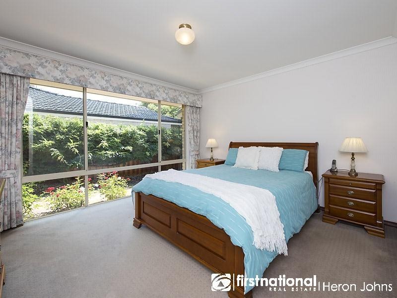 17 Moran Close, Bull Creek WA 6149