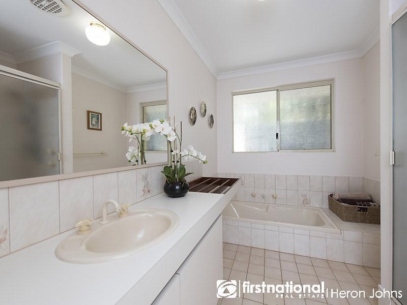 17 Moran Close, Bull Creek WA 6149