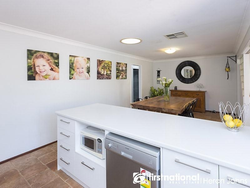 6 Nicholay Court, Bull Creek WA 6149