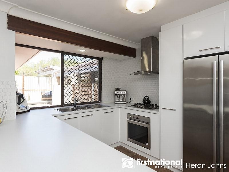 6 Nicholay Court, Bull Creek WA 6149