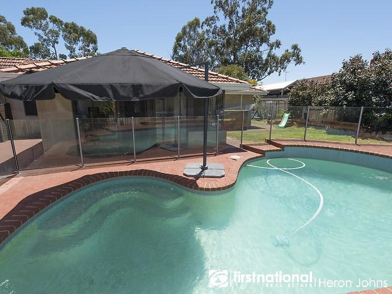 6 Nicholay Court, Bull Creek WA 6149