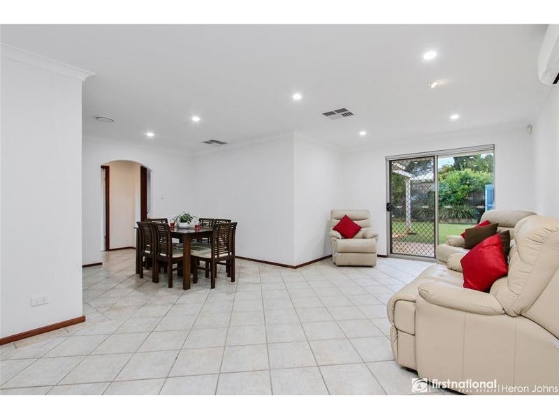 43 Broadhurst Crescent, Bateman WA 6150