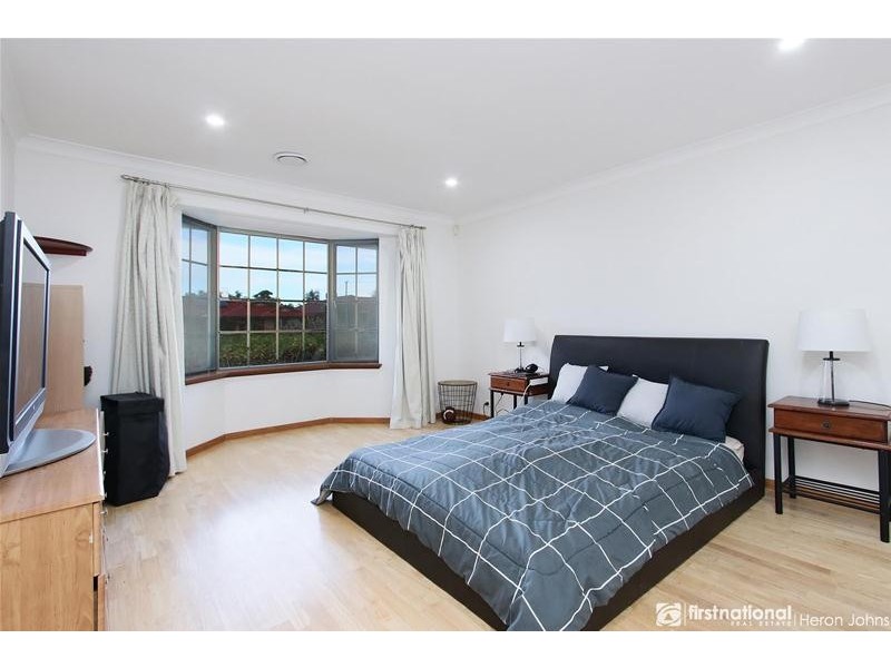 43 Broadhurst Crescent, Bateman WA 6150