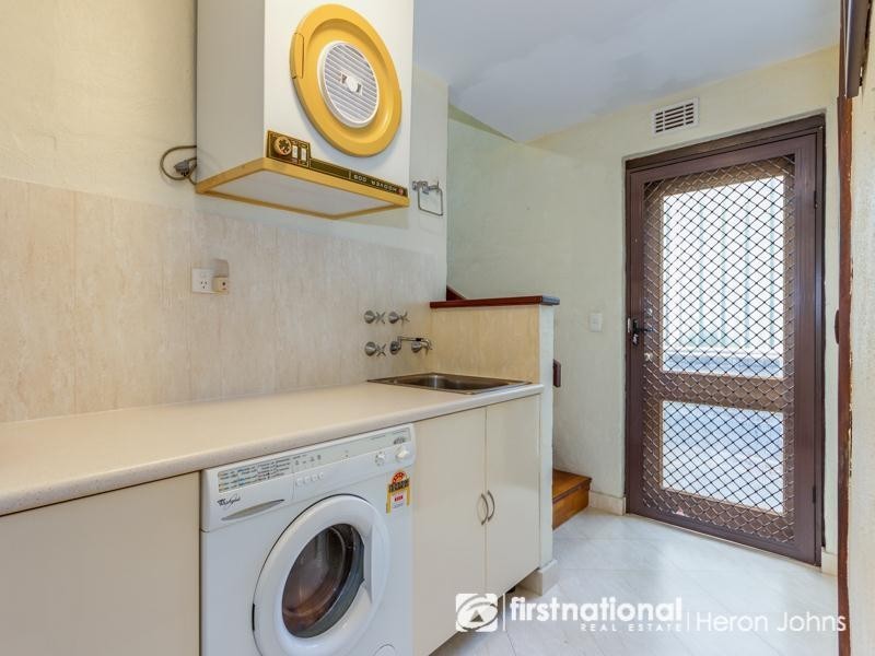 25 Hartung Way, Bull Creek WA 6149