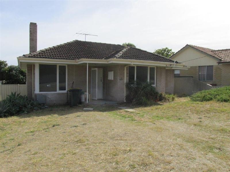 17 Brindle Street, Coolbellup WA 6163