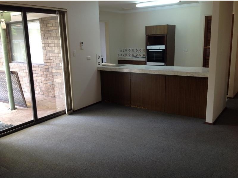 5 Vance Place, Bull Creek WA 6149