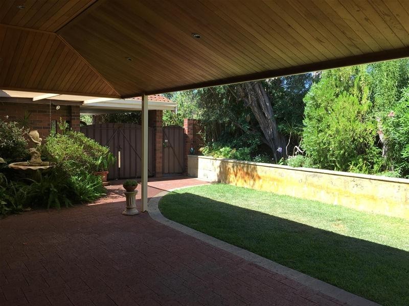 9 Camm Avenue, Bull Creek WA 6149