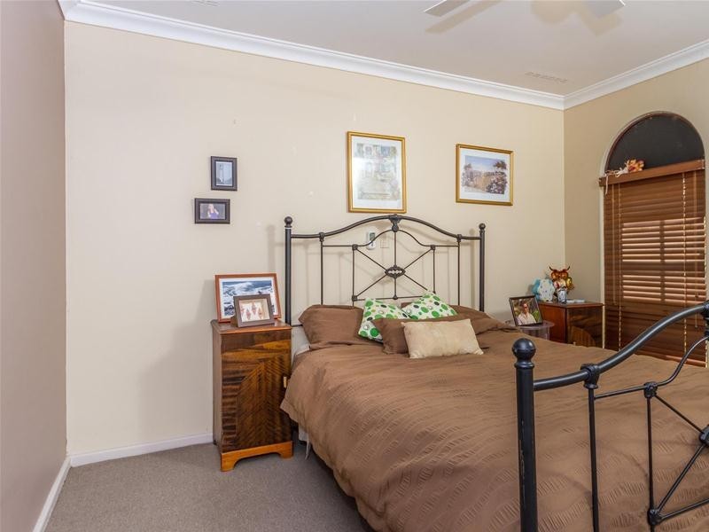 48 Endeavour Avenue, Bull Creek WA 6149