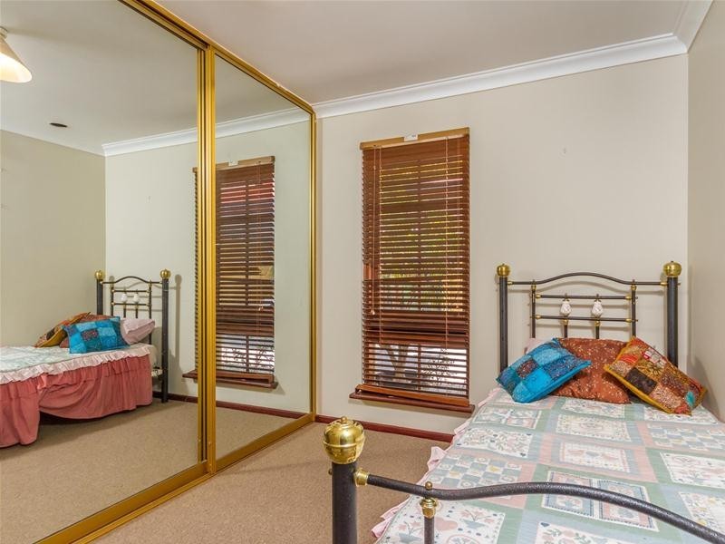 48 Endeavour Avenue, Bull Creek WA 6149