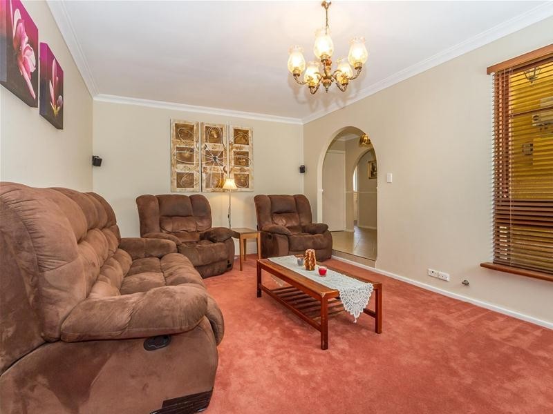 48 Endeavour Avenue, Bull Creek WA 6149