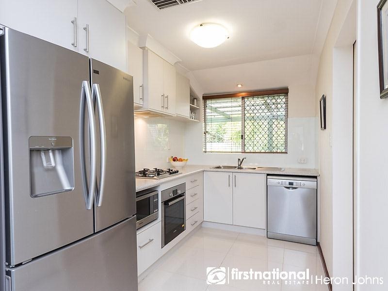 6A Roche Court, Bull Creek WA 6149