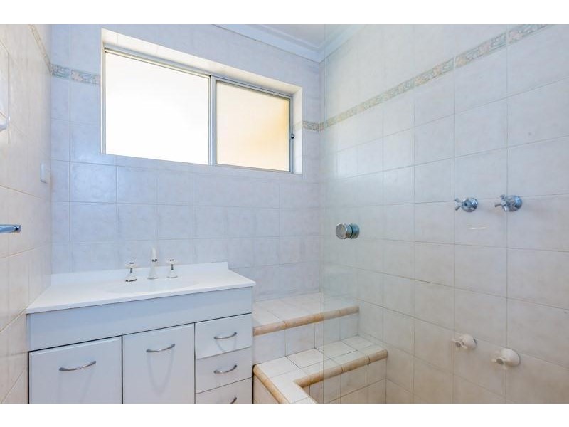 1/58 Holmes Street, Shelley WA 6148