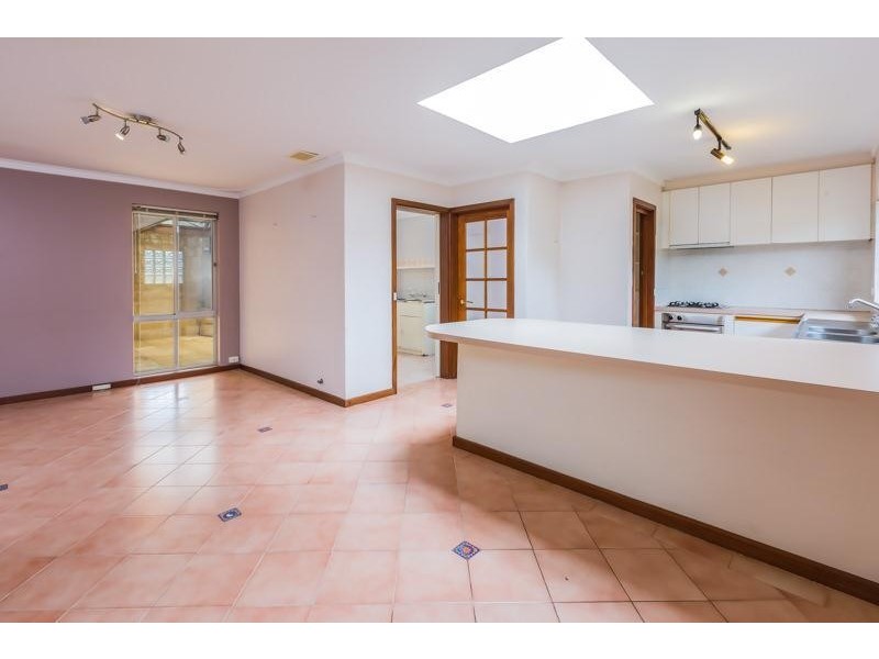 1/58 Holmes Street, Shelley WA 6148