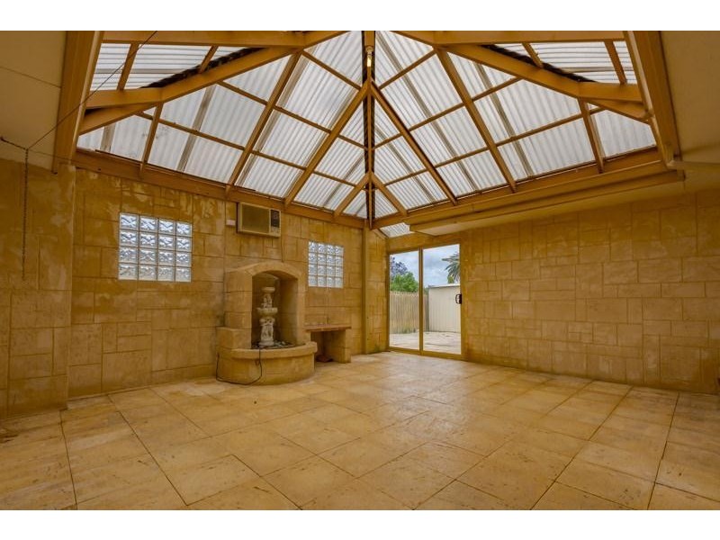 1/58 Holmes Street, Shelley WA 6148